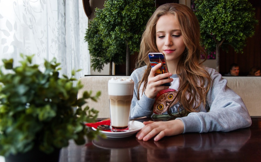 typing campaign messages